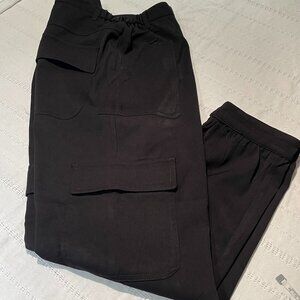 New Black cargo pants size L
